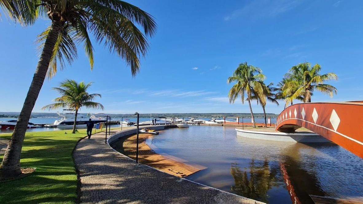 Luxuoso Flat Lake Side Com Vista Para O Lago Brasília Ngoại thất bức ảnh